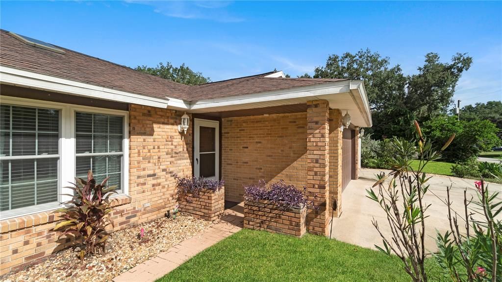 En Venta: $359,000 (3 camas, 2 baños, 1888 Pies cuadrados)