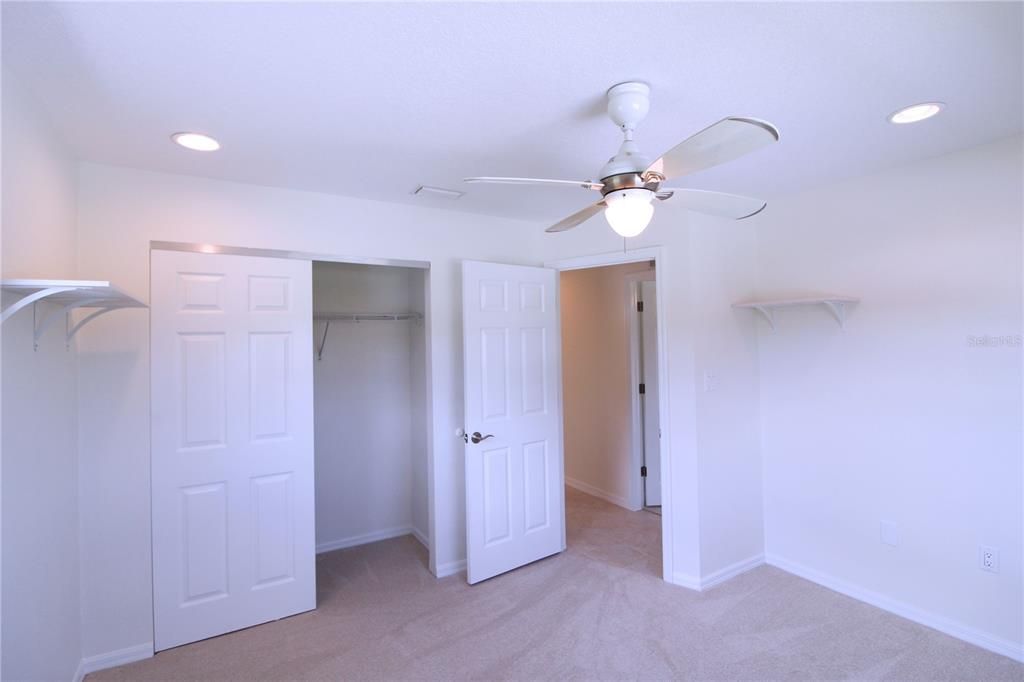 For Sale: $279,900 (2 beds, 2 baths, 1214 Square Feet)