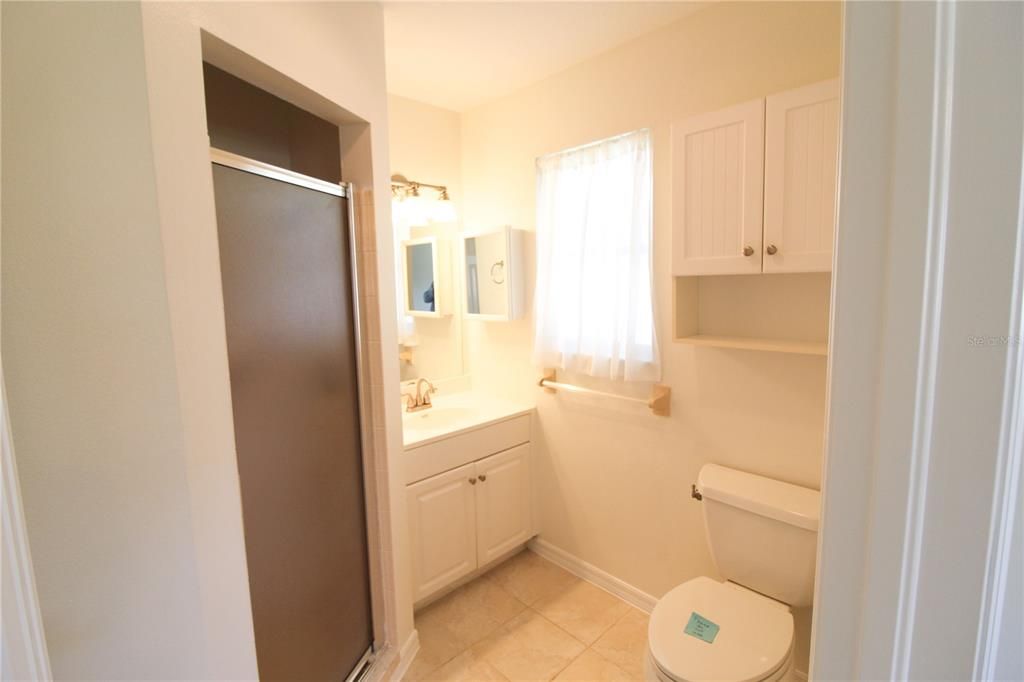 For Sale: $279,900 (2 beds, 2 baths, 1214 Square Feet)