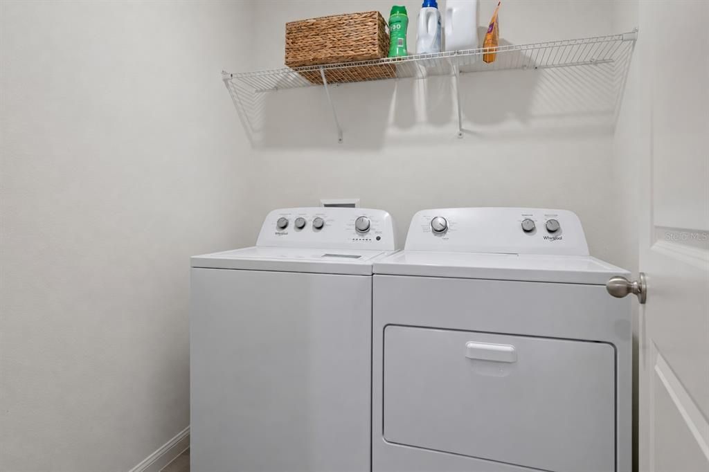 На продажу: $269,900 (3 спален, 2 ванн, 1694 Квадратных фут)