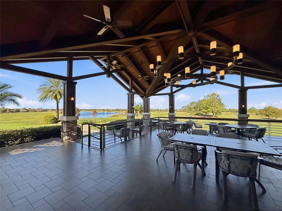 En Venta: $1,525,000 (3 camas, 2 baños, 2908 Pies cuadrados)