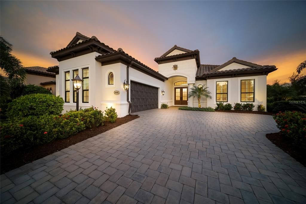 En Venta: $1,525,000 (3 camas, 2 baños, 2908 Pies cuadrados)