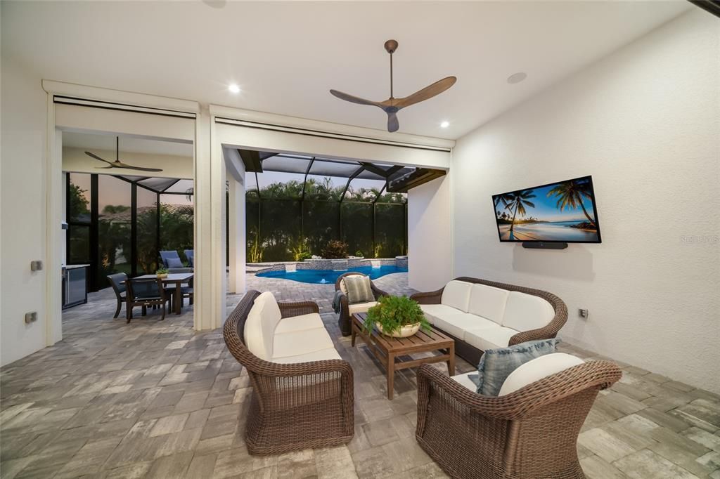 En Venta: $1,525,000 (3 camas, 2 baños, 2908 Pies cuadrados)