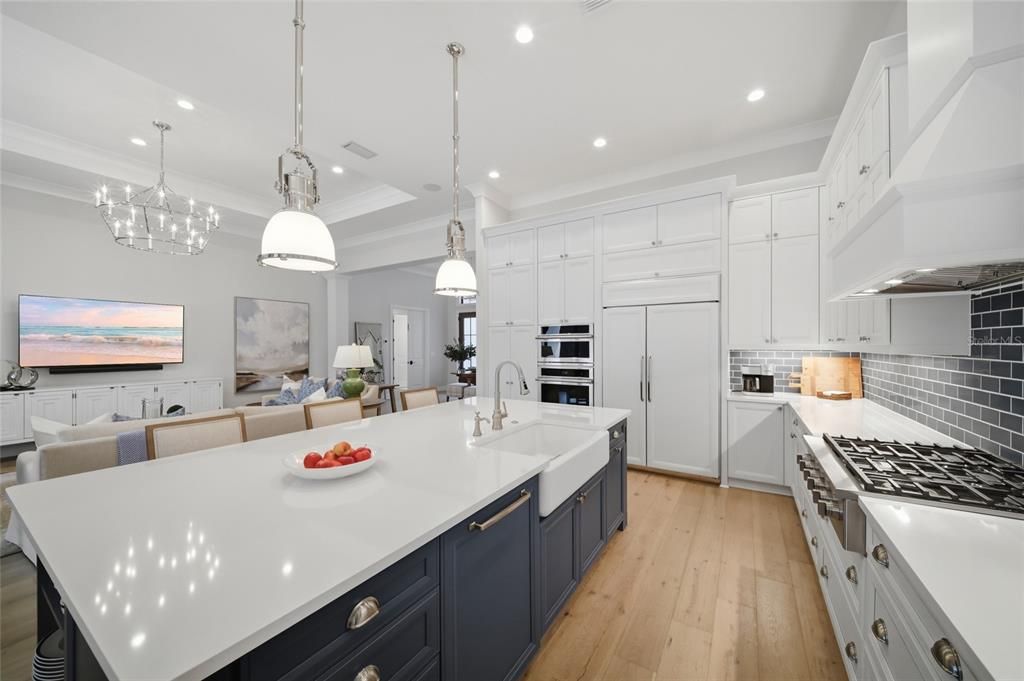 En Venta: $1,525,000 (3 camas, 2 baños, 2908 Pies cuadrados)