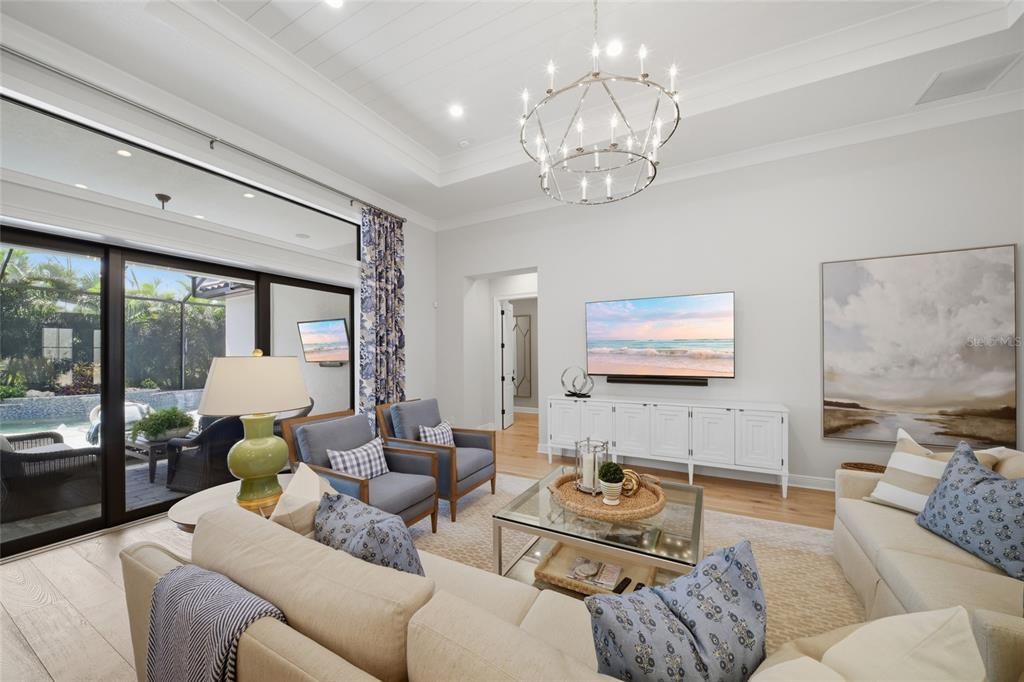 En Venta: $1,525,000 (3 camas, 2 baños, 2908 Pies cuadrados)