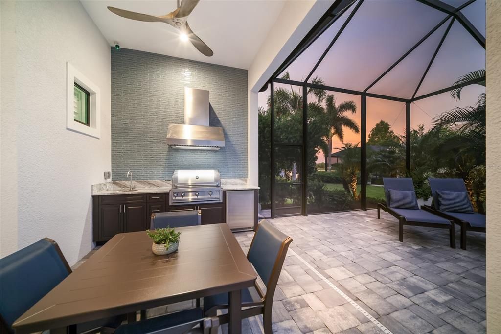 En Venta: $1,525,000 (3 camas, 2 baños, 2908 Pies cuadrados)