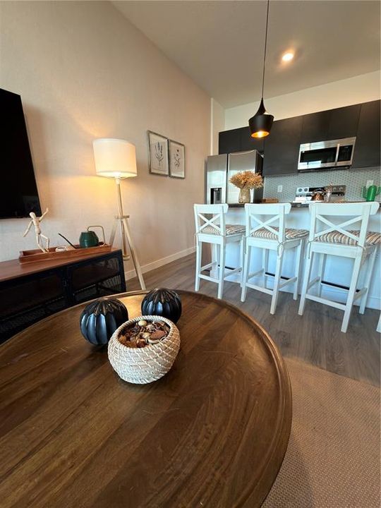 For Sale: $369,990 (3 beds, 3 baths, 1365 Square Feet)