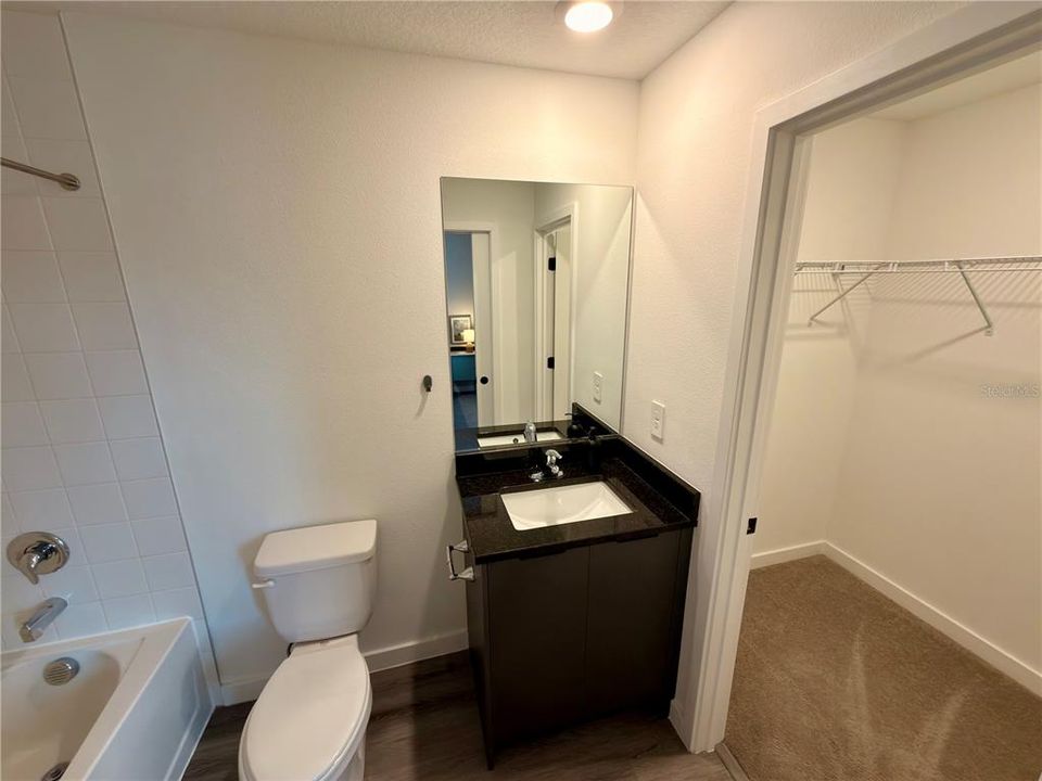 For Sale: $369,990 (3 beds, 3 baths, 1365 Square Feet)