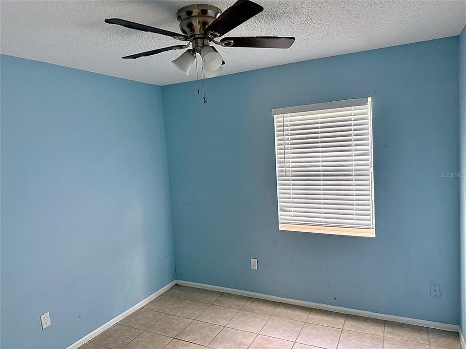 En Venta: $274,900 (4 camas, 2 baños, 1660 Pies cuadrados)