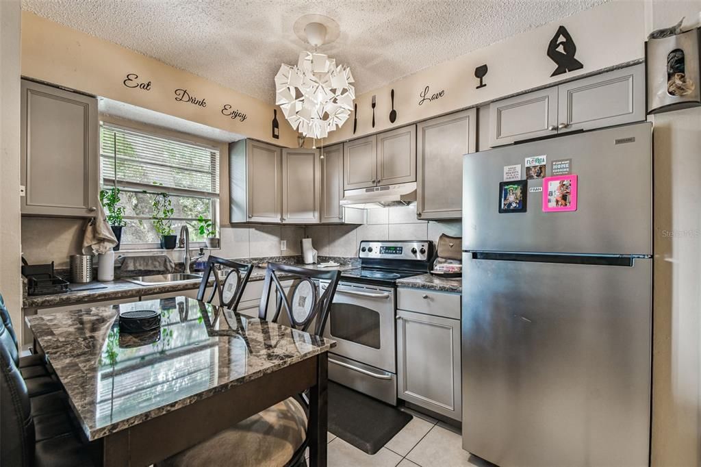 For Sale: $480,000 (6 beds, 0 baths, 1736 Square Feet)