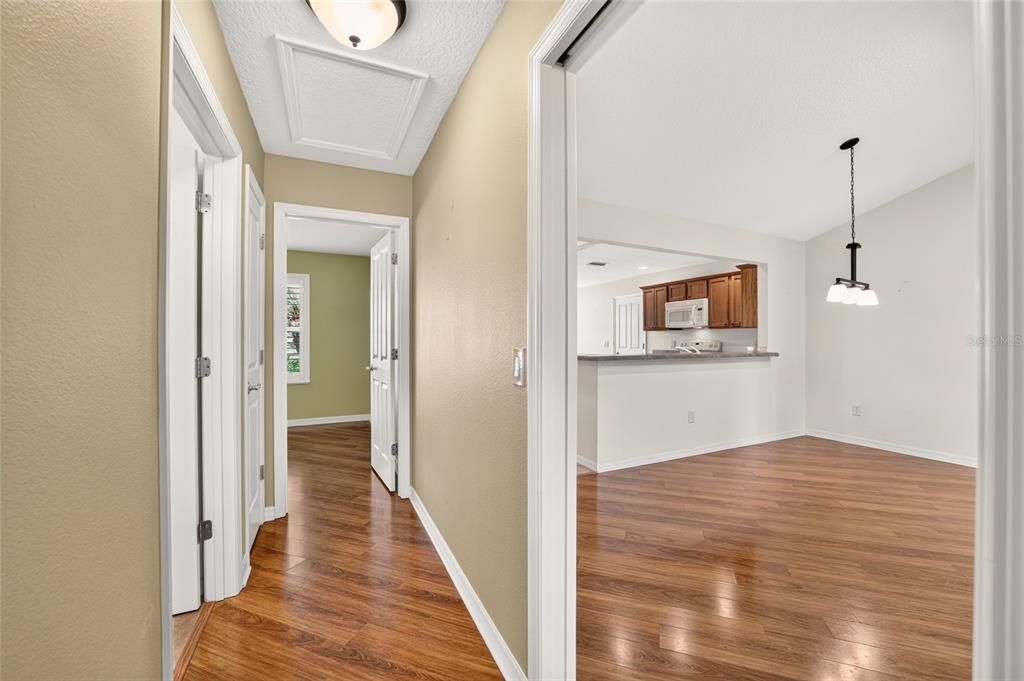 En Venta: $349,900 (3 camas, 2 baños, 1512 Pies cuadrados)