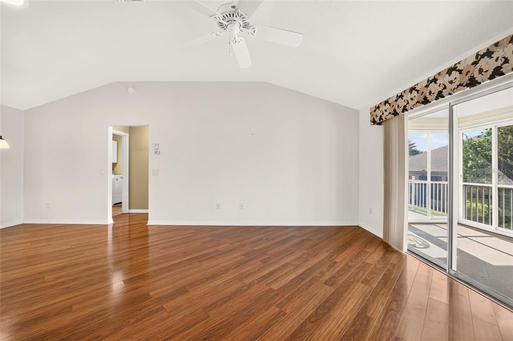 En Venta: $349,900 (3 camas, 2 baños, 1512 Pies cuadrados)