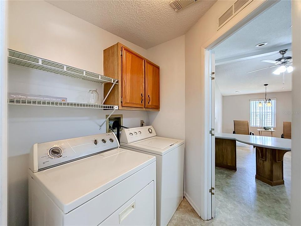 На продажу: $219,000 (2 спален, 2 ванн, 1760 Квадратных фут)