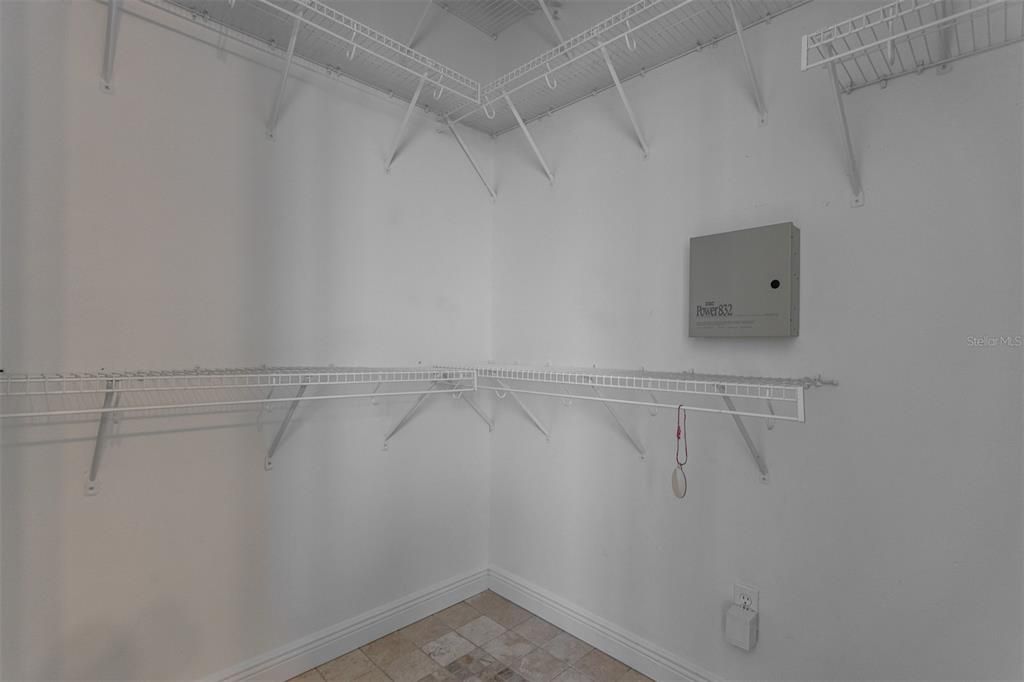 En Renta: $2,600 (3 camas, 2 baños, 1550 Pies cuadrados)