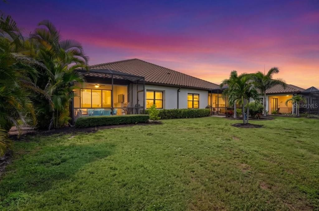 For Sale: $474,900 (2 beds, 2 baths, 1632 Square Feet)