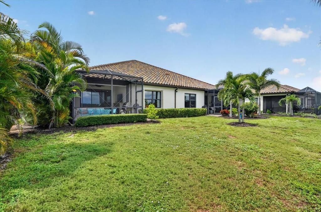 For Sale: $474,900 (2 beds, 2 baths, 1632 Square Feet)