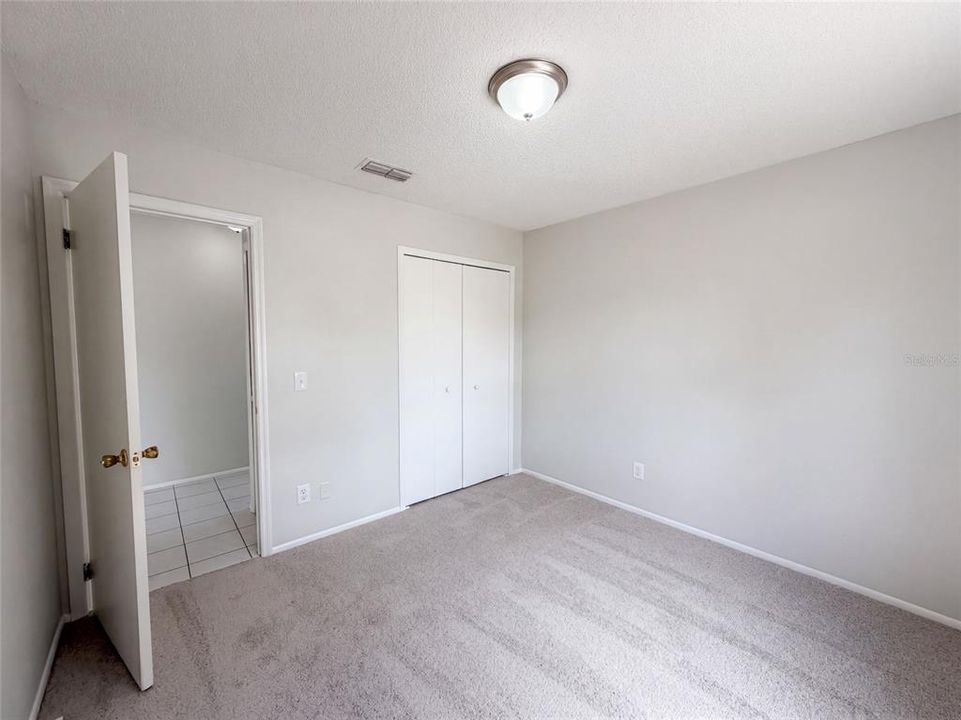 En Venta: $303,000 (3 camas, 2 baños, 1296 Pies cuadrados)