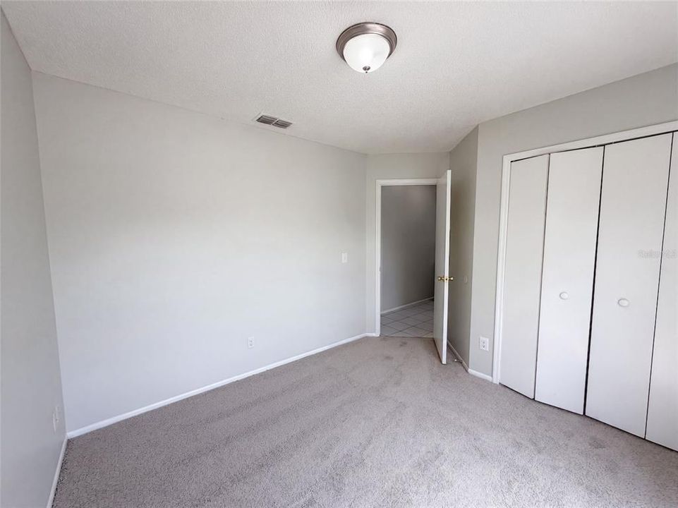 En Venta: $303,000 (3 camas, 2 baños, 1296 Pies cuadrados)