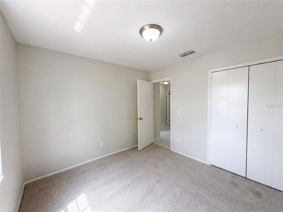 En Venta: $303,000 (3 camas, 2 baños, 1296 Pies cuadrados)