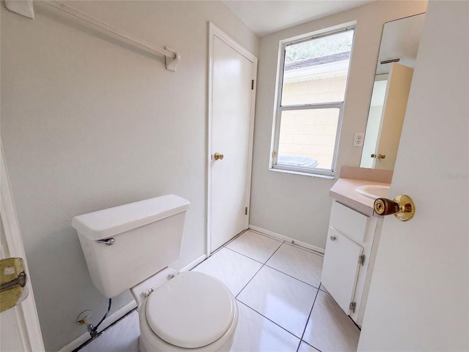 En Venta: $303,000 (3 camas, 2 baños, 1296 Pies cuadrados)