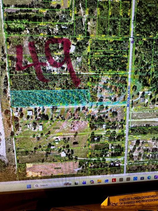 На продажу: $155,000 (3.66 acres)