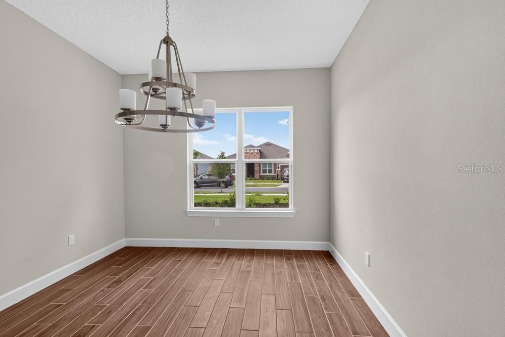 En Venta: $499,999 (3 camas, 3 baños, 2296 Pies cuadrados)