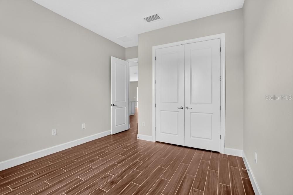 En Venta: $499,999 (3 camas, 3 baños, 2296 Pies cuadrados)