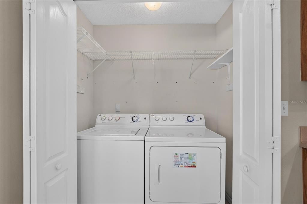 На продажу: $274,900 (2 спален, 2 ванн, 1862 Квадратных фут)