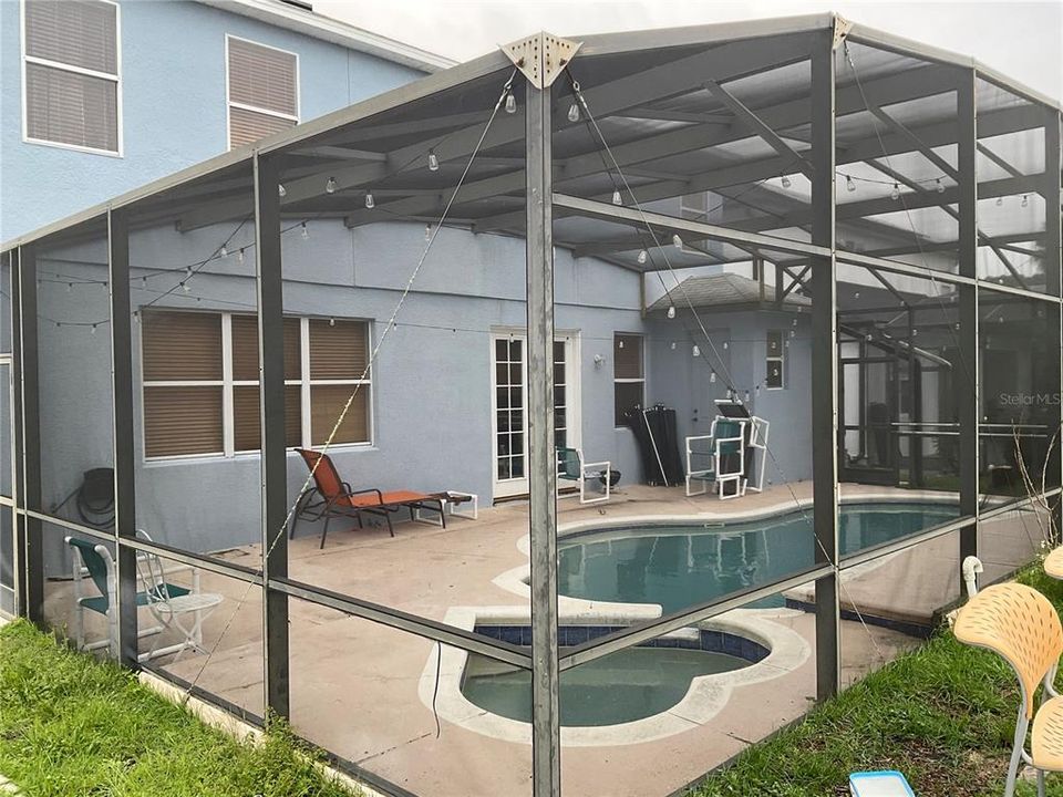 For Sale: $479,900 (5 beds, 4 baths, 3418 Square Feet)