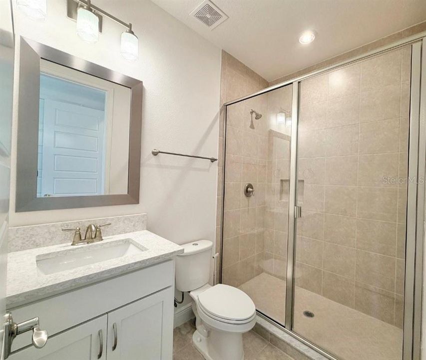На продажу: $549,900 (4 спален, 3 ванн, 2176 Квадратных фут)