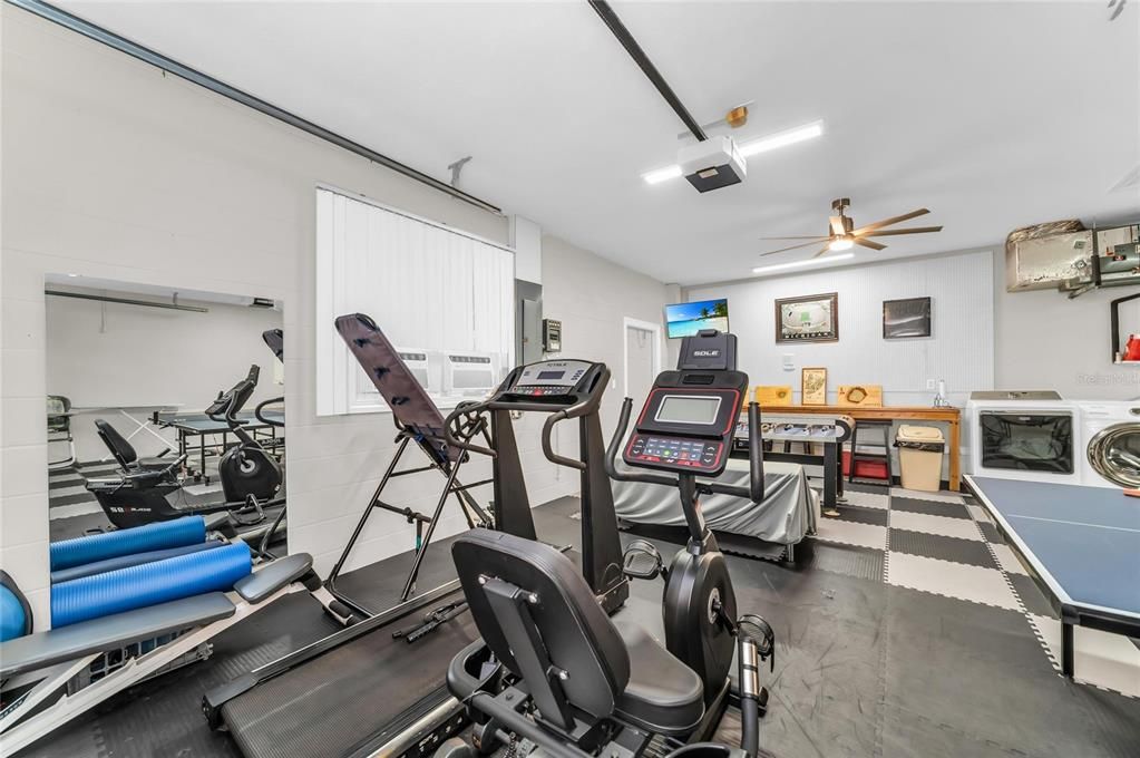 En Venta: $1,349,000 (8 camas, 5 baños, 3081 Pies cuadrados)