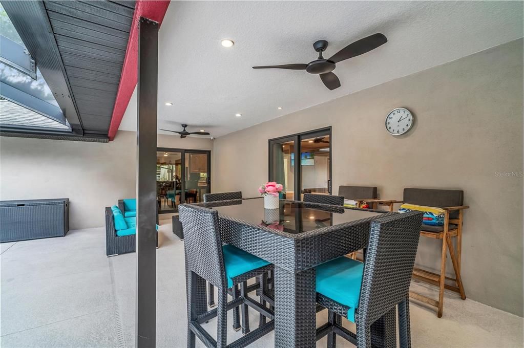 En Venta: $1,349,000 (8 camas, 5 baños, 3081 Pies cuadrados)