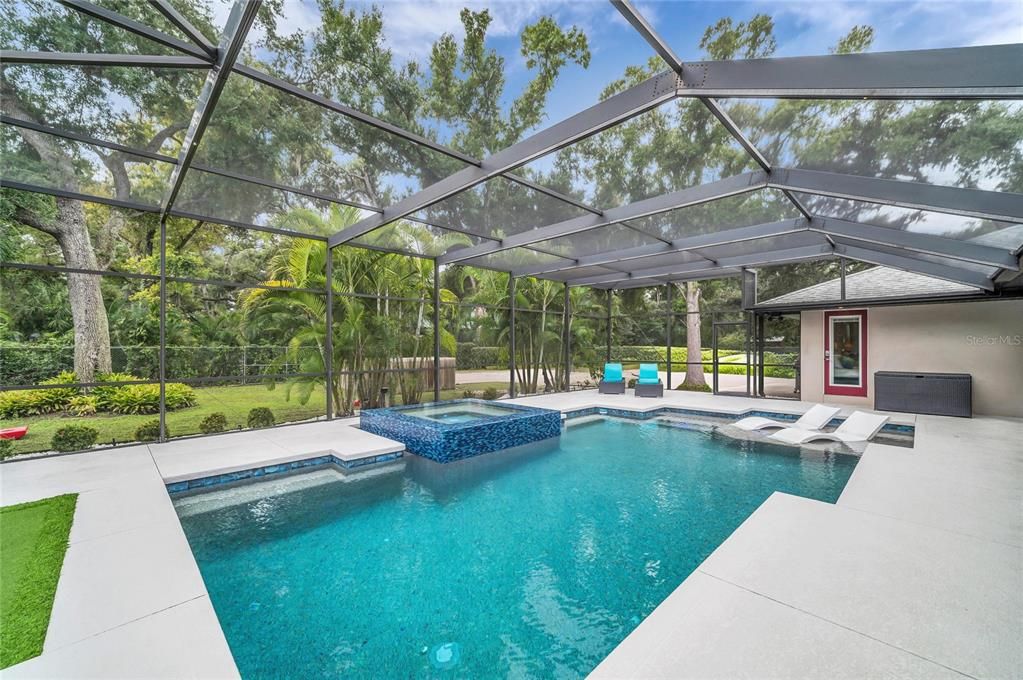 En Venta: $1,349,000 (8 camas, 5 baños, 3081 Pies cuadrados)