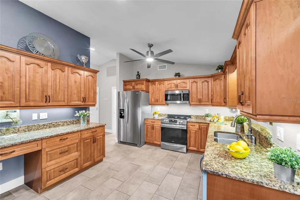 En Venta: $1,349,000 (8 camas, 5 baños, 3081 Pies cuadrados)
