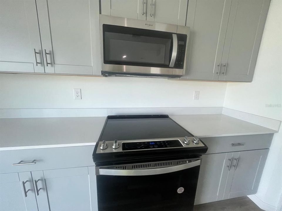 В аренду: $2,800 (5 спален, 3 ванн, 2470 Квадратных фут)