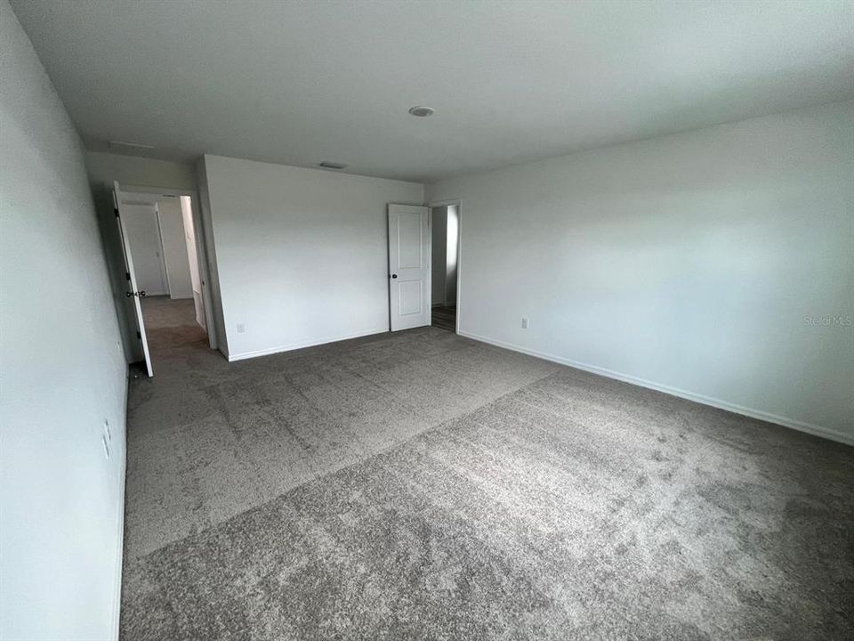 В аренду: $2,800 (5 спален, 3 ванн, 2470 Квадратных фут)