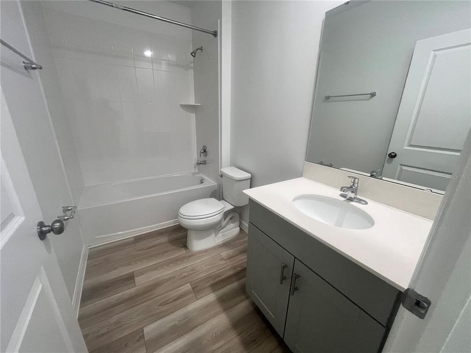 В аренду: $2,800 (5 спален, 3 ванн, 2470 Квадратных фут)