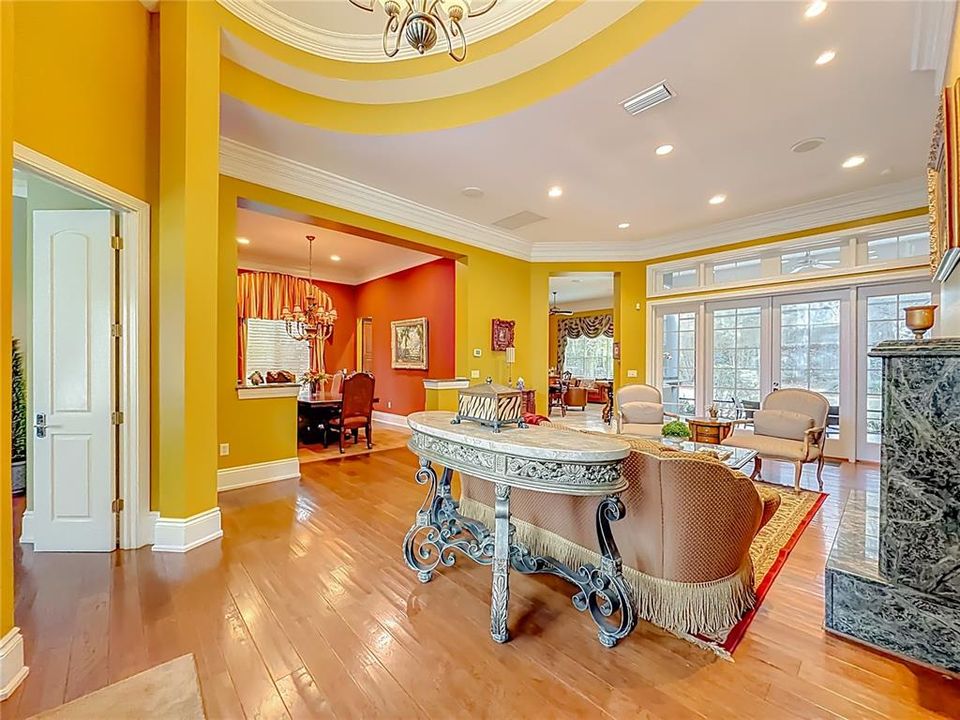 For Sale: $1,599,900 (2 beds, 2 baths, 2478 Square Feet)