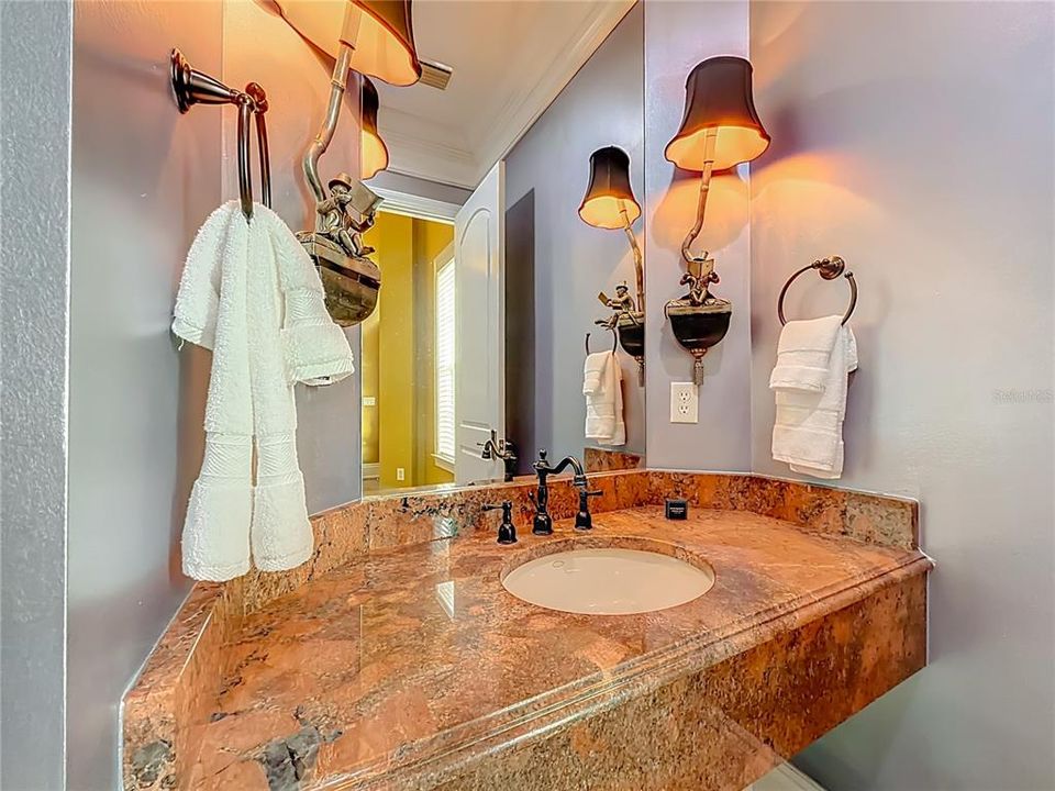 For Sale: $1,599,900 (2 beds, 2 baths, 2478 Square Feet)