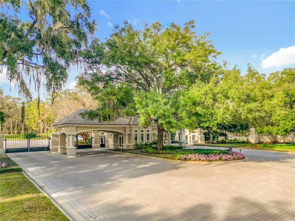 For Sale: $1,599,900 (2 beds, 2 baths, 2478 Square Feet)