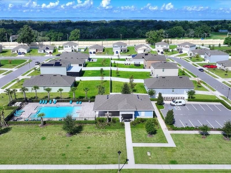 For Rent: $2,300 (3 beds, 2 baths, 1674 Square Feet)