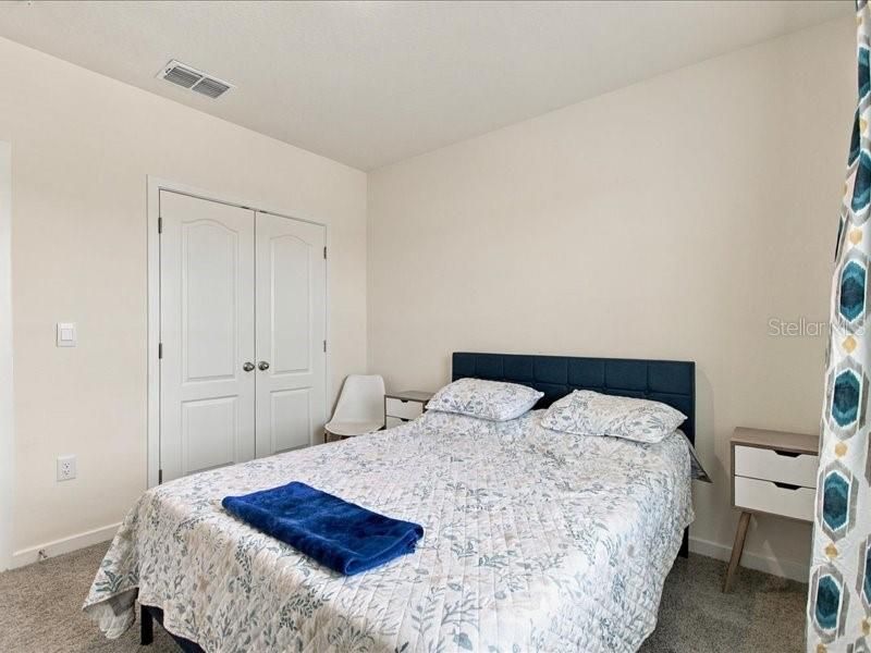 For Rent: $2,300 (3 beds, 2 baths, 1674 Square Feet)
