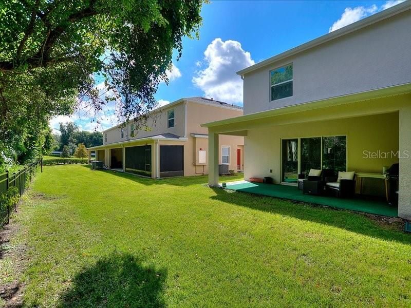For Rent: $2,300 (3 beds, 2 baths, 1674 Square Feet)