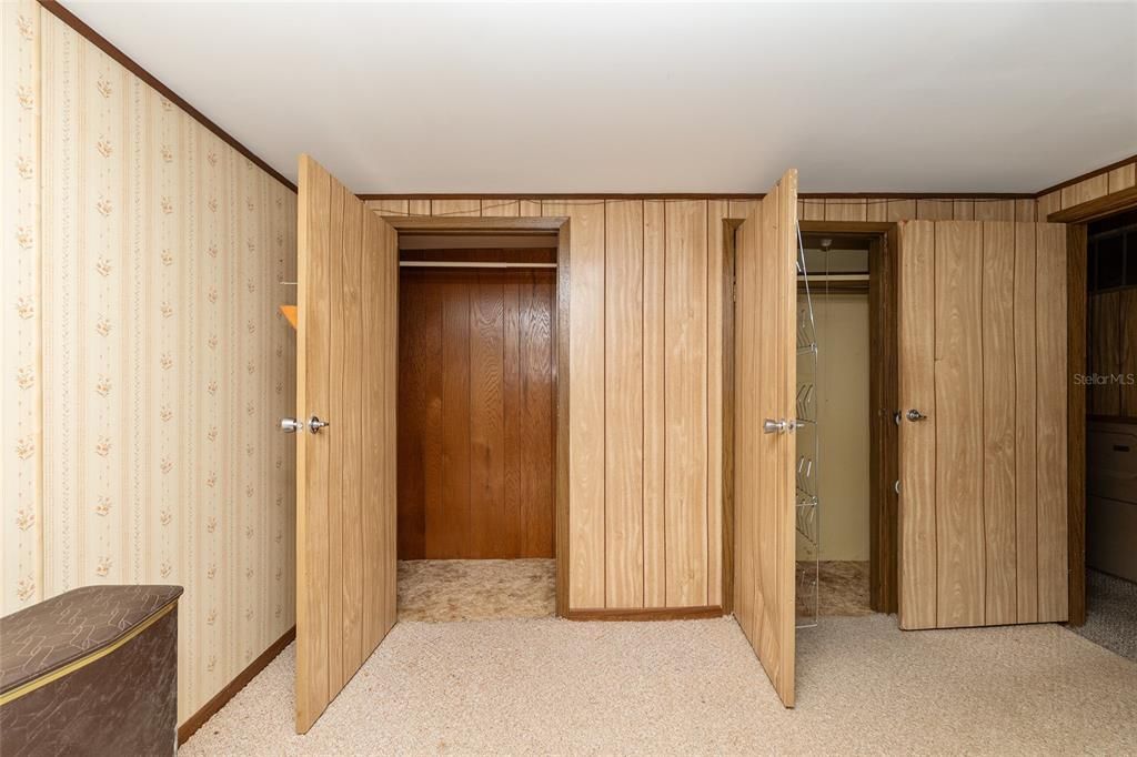 На продажу: $119,900 (3 спален, 2 ванн, 1420 Квадратных фут)