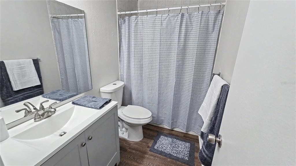 В аренду: $2,650 (4 спален, 2 ванн, 1509 Квадратных фут)