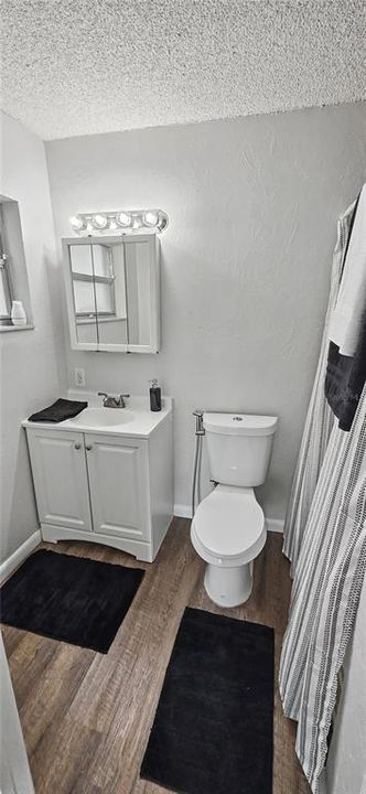 В аренду: $2,650 (4 спален, 2 ванн, 1509 Квадратных фут)