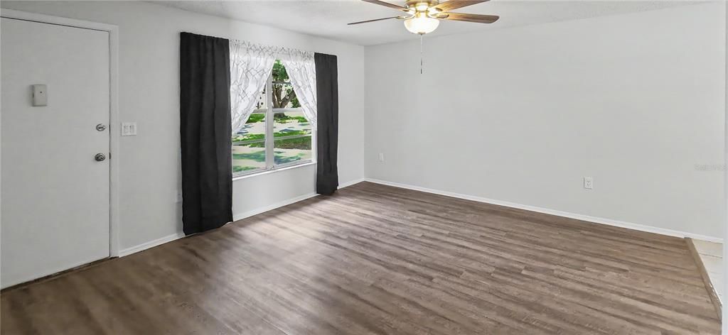 В аренду: $2,650 (4 спален, 2 ванн, 1509 Квадратных фут)