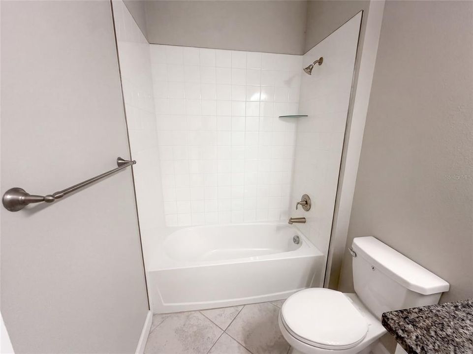 En Venta: $362,000 (2 camas, 2 baños, 1968 Pies cuadrados)