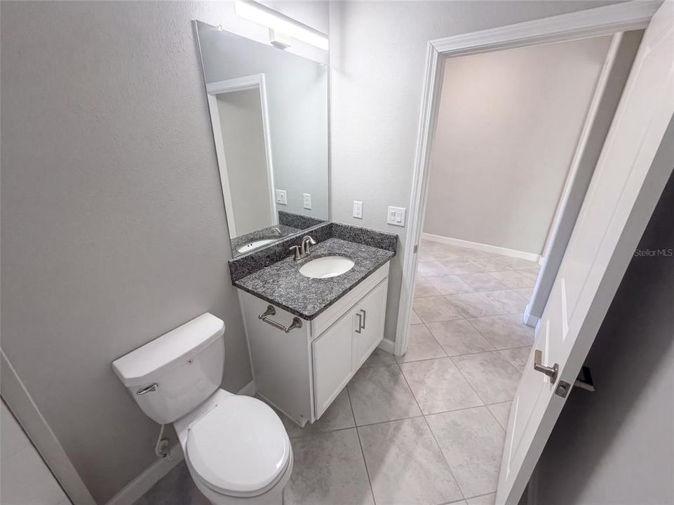 En Venta: $362,000 (2 camas, 2 baños, 1968 Pies cuadrados)