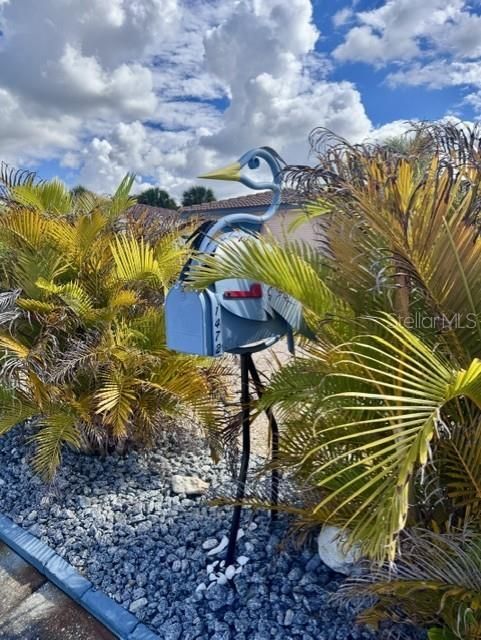 For Sale: $475,000 (2 beds, 2 baths, 1288 Square Feet)